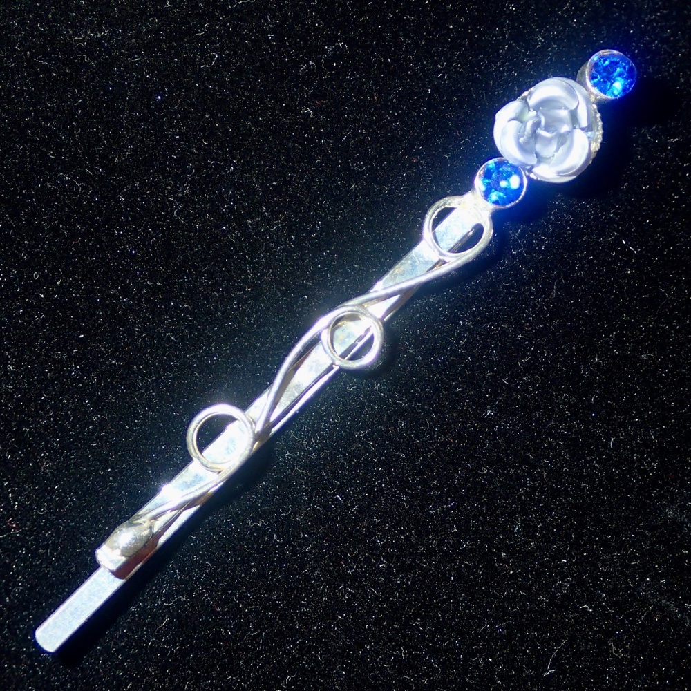 Vtg Blue Rose and Silver Scroll  Blue Rhinestone Hat Hair Pin Brooch 2.25"
